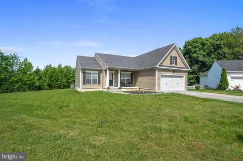 63 Eiger Ct, Dover, DE 19904 photo 2