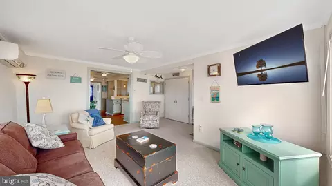 Living - 57 S Sandpiper Dr, Dover, DE 19901 photo 1 of 1