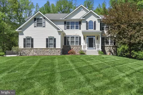 122 Beacon Hill Dr, Dover, DE 19901