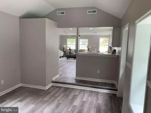 Entry Way - 2022 Horsepond Rd, Dover, DE 19901 photo 1 of 2