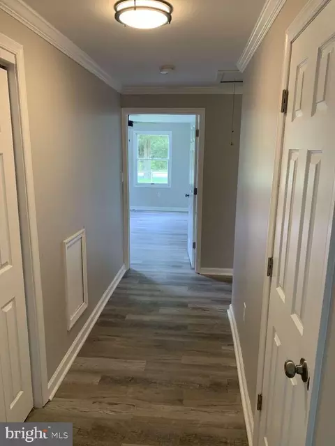 Entry Way - 2022 Horsepond Rd, Dover, DE 19901 photo 2 of 2