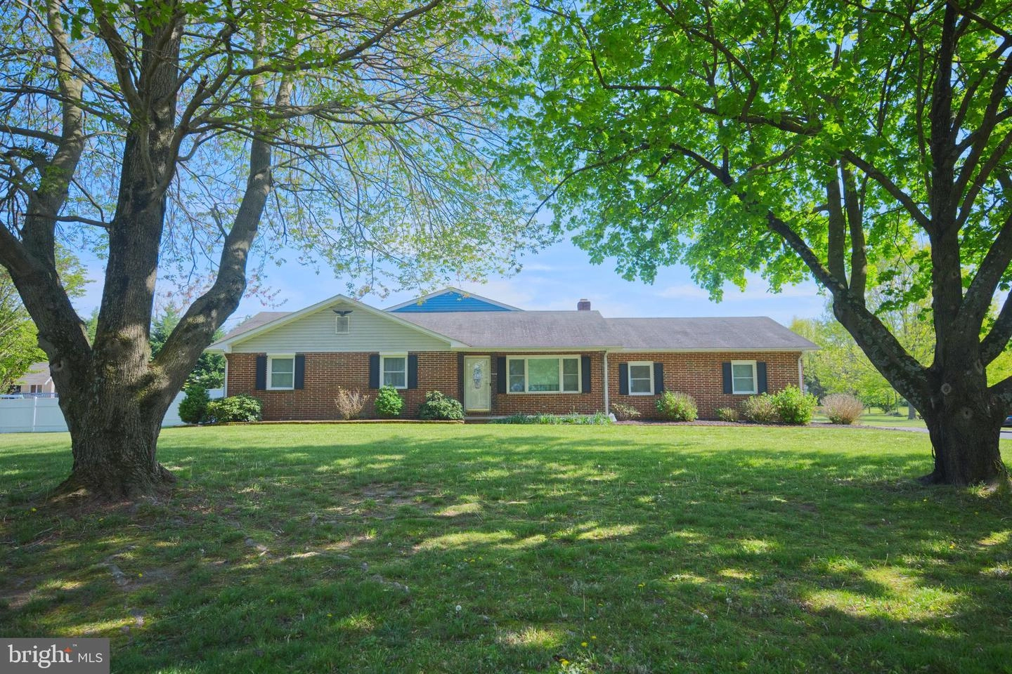 3510 W Denneys Rd, Dover, DE 19904 photo 3