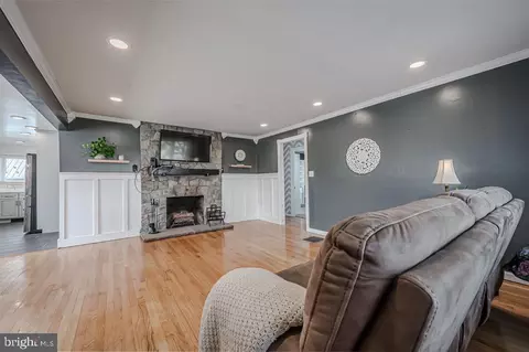 Living - 3629 Forrest Ave, Dover, DE 19904 photo 1 of 4