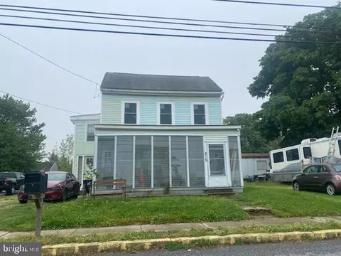 215 Main St, Dover, DE 19901