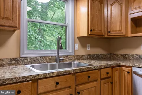 Kitchen - 1273 E Denneys Rd, Dover, DE 19901 photo 2 of 2