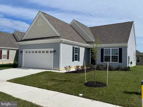 32 Petal Park Pl, Dover, DE 19904