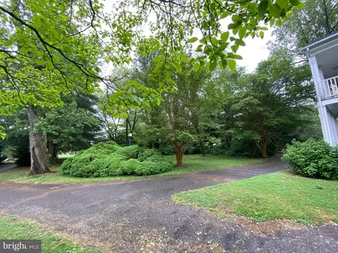 Exterior - 705 Maple Pkwy, Dover, DE 19901 photo 1 of 6