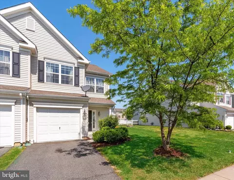34 Dilworthtown Dr, Smyrna, DE 19977