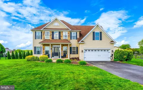 185 Lakshman Trl, Dover, DE 19901