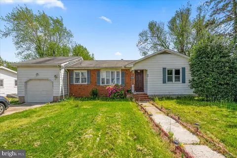 950 Bedford Dr, Dover, DE 19904
