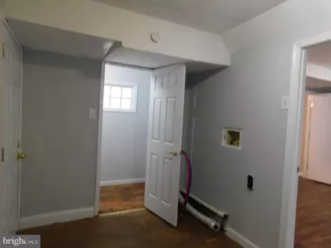 Entry Way - 232 N Governors Blvd, Dover, DE 19901 photo 2 of 3