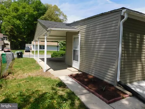 Exterior - 232 N Governors Blvd, Dover, DE 19901 photo 3 of 6