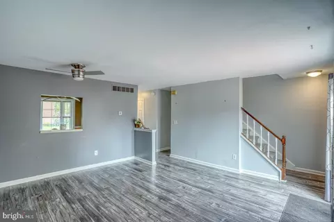Living - 345 Cold Spring Pl, Dover, DE 19904 photo 4 of 4