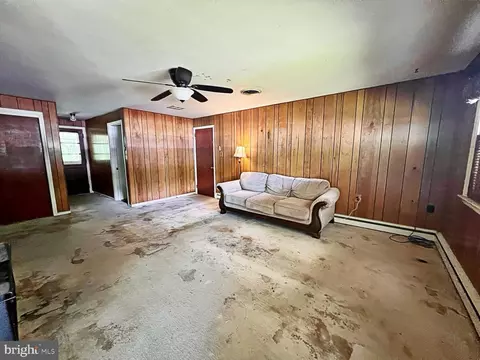 770 W Oak Dr, Dover, DE 19904 photo 5