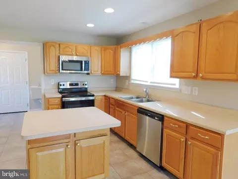 Kitchen - 7 Great Day Ct, Dover, DE 19901 photo 1 of 4
