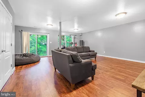 Living - 20 Representative Ln, Dover, DE 19904 photo 1 of 2