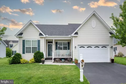 29 Winding Carriage Ln, Dover, DE 19904