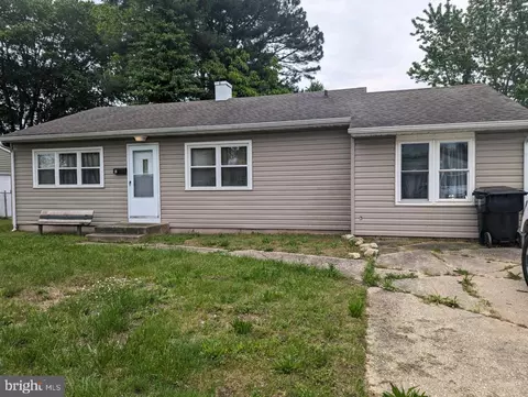 6 Park Ln, Dover, DE 19904