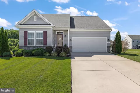 19 Naomi St, Magnolia, DE 19962