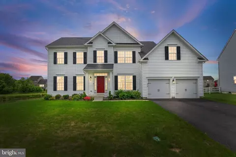 658 Magnolia Ave, Smyrna, DE 19977