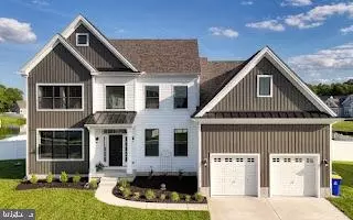 572 Crown Forest Ln, Felton, DE 19943
