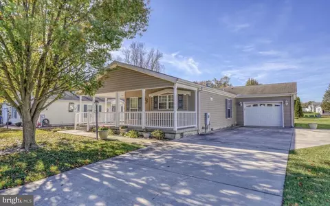 130 S Hairgrove Ln, Camden Wyoming, DE 19934