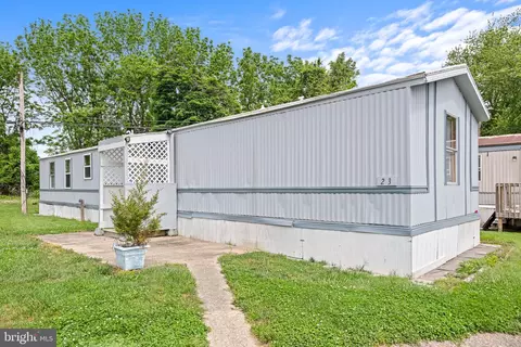 1131 S Bay Rd #23, Dover, DE 19901