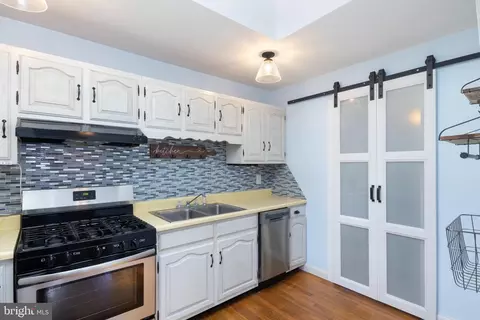 Kitchen - 28 Ann Ave, Dover, DE 19904 photo 2 of 2