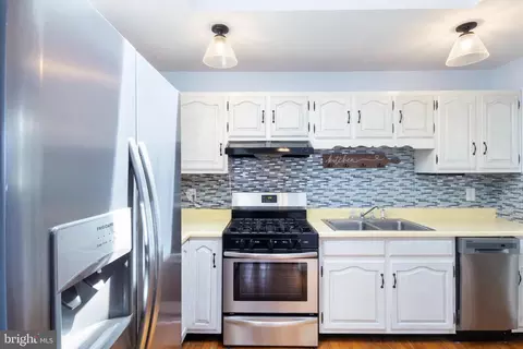 Kitchen - 28 Ann Ave, Dover, DE 19904 photo 1 of 2