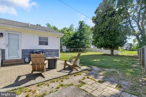 Exterior - 28 Ann Ave, Dover, DE 19904 photo 5 of 11