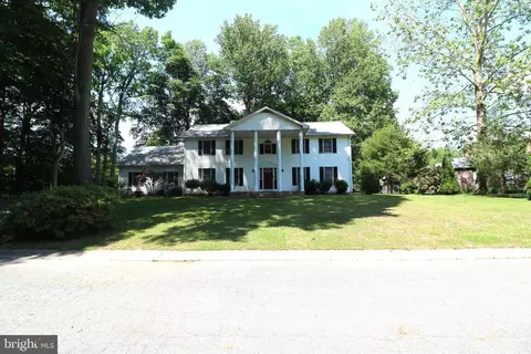 Exterior - 7 Augusta Ct, Dover, DE 19904 photo 2 of 35