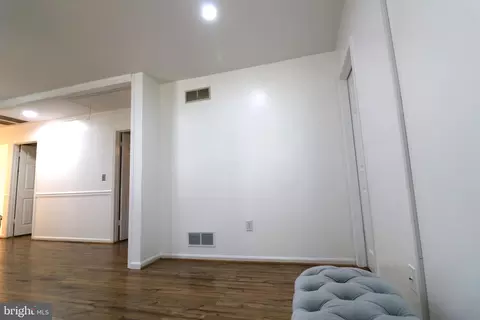 Entry Way - 7 Augusta Ct, Dover, DE 19904 photo 11 of 19