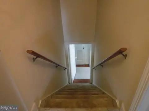 Entry Way - 574 Pennsylvania Ave, Dover, DE 19901 photo 1 of 2