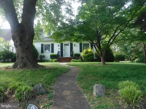 574 Pennsylvania Ave, Dover, DE 19901