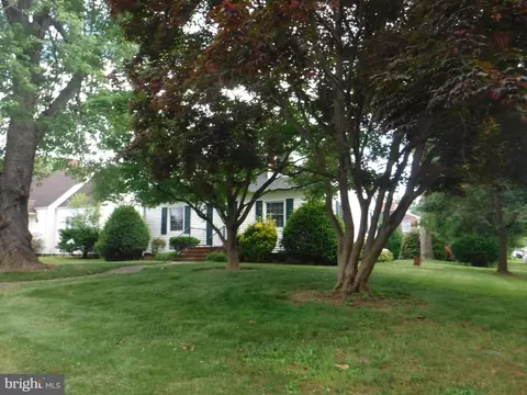 Exterior - 574 Pennsylvania Ave, Dover, DE 19901 photo 2 of 3
