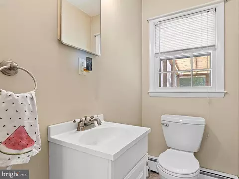 Bath - 34 Mifflin Rd, Dover, DE 19901 photo 1 of 2