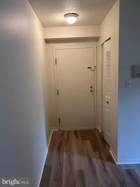 Entry Way - 1 Harlech Hall, Dover, DE 19904 photo 1 of 1