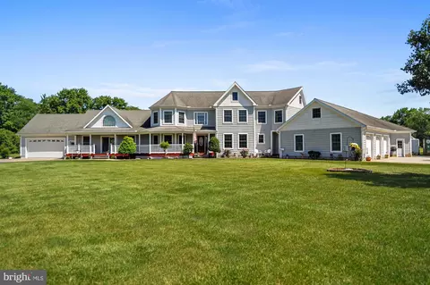 Exterior - 302 E Howard St, Viola, DE 19979 photo 9 of 9