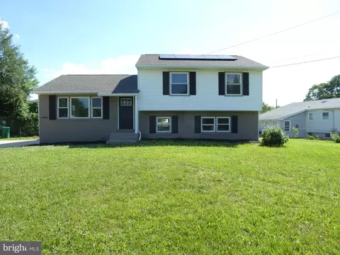 403 Gunning Bedford Dr, Dover, DE 19904