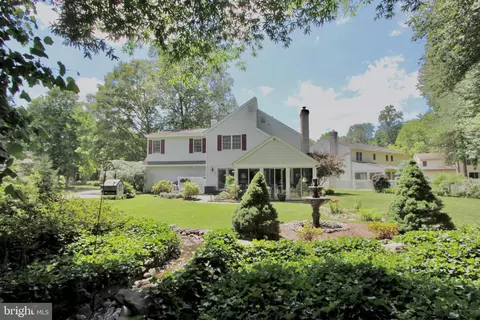 Exterior - 161 Burning Tree Rd, Dover, DE 19904 photo 14 of 19