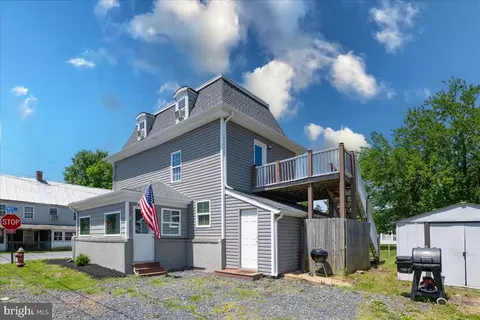 2 N Howard St, Smyrna, DE 19977