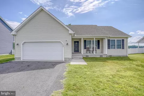 404 Melrose St, Harrington, DE 19952