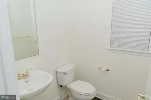 Entry Way - 111 Overlook Pl, Dover, DE 19901 photo 5 of 14