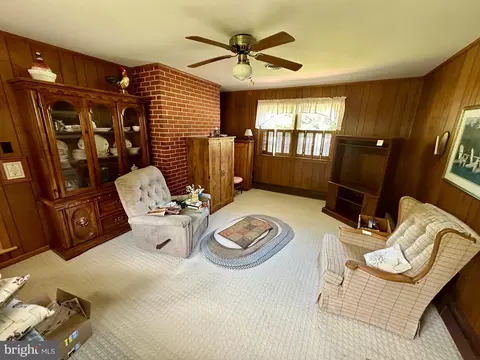 Living - 148 Philchris Dr, Dover, DE 19901 photo 3 of 3