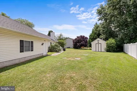 12 E Inner Cir, Dover, DE 19904 photo 14