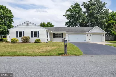 42 Liberto Ln, Dover, DE 19901