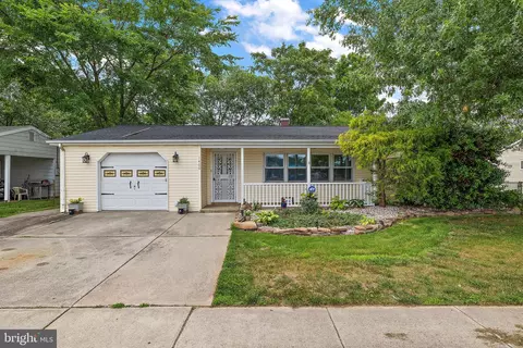 1460 S Governors Ave, Dover, DE 19904