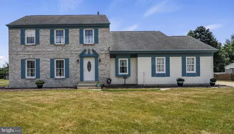 202 Eagle Nest Dr, Camden Wyoming, DE 19934