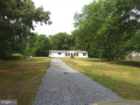 1325 Chandlers Rd, Felton, DE 19943