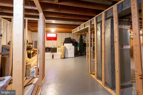 Entry Way - 505 Roberta Ave, Dover, DE 19901 photo 5 of 6